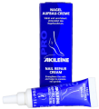 Akileine Pro krem na onycholizę regenerujący paznokcie Asepta Monaco 10ml opakowanie i tubka poziomo w lewo